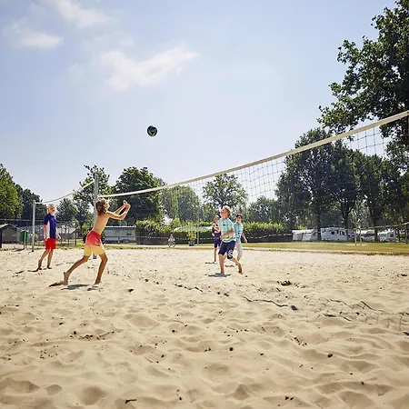 In Limburg With Gourmet Kitchen * Roggel